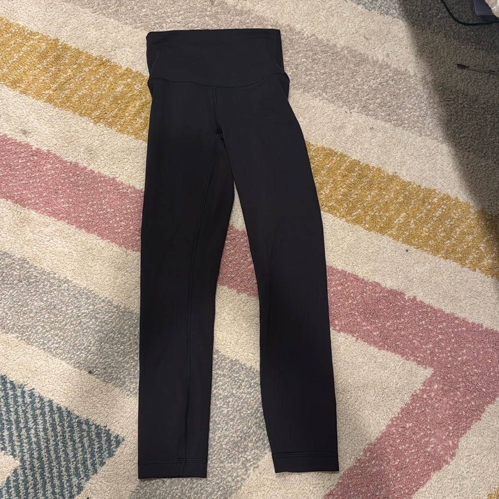 black lululemon leggings!